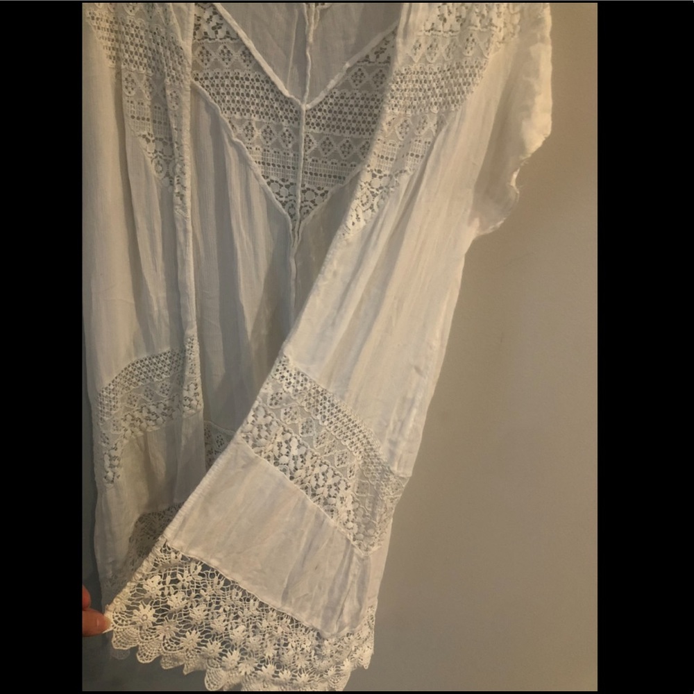 Maurice’s White Short-Sleeve Cardigan